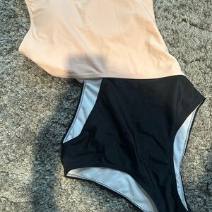 Amazon Essentials Women's One-Piece Swimsuit - Black and Nude